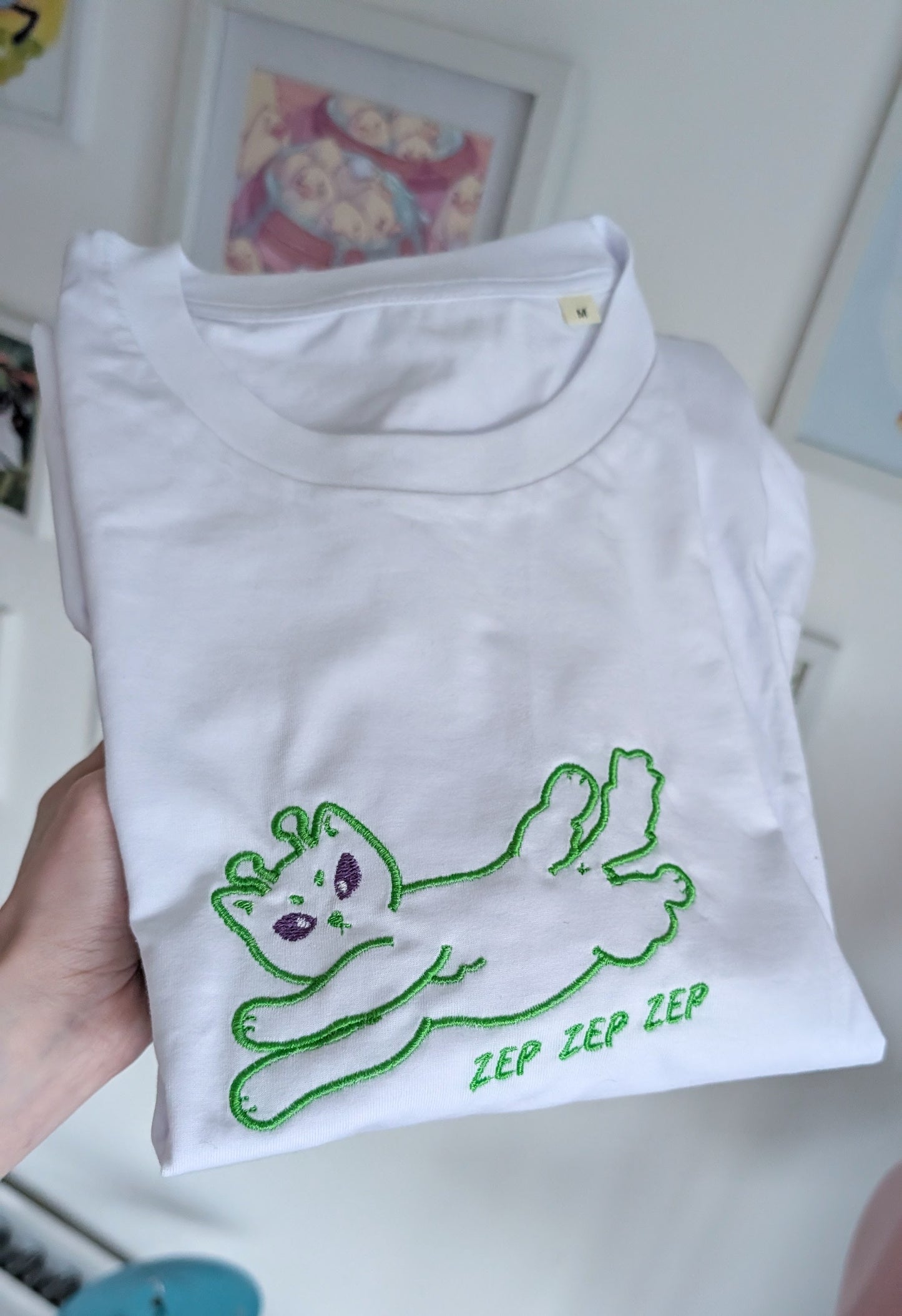 Alien Cat Embroidered Organic Cotton T-Shirt Zep Zep Zep