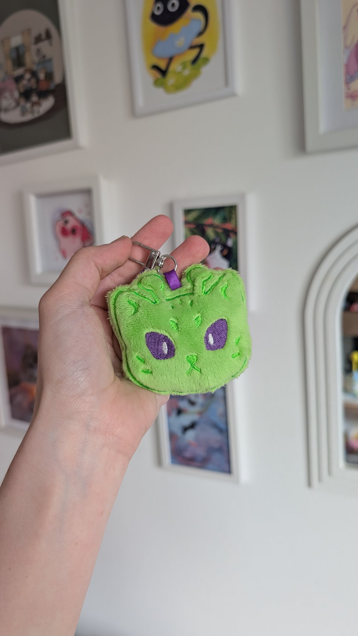 Alien Cat Plush Embroidered Charm